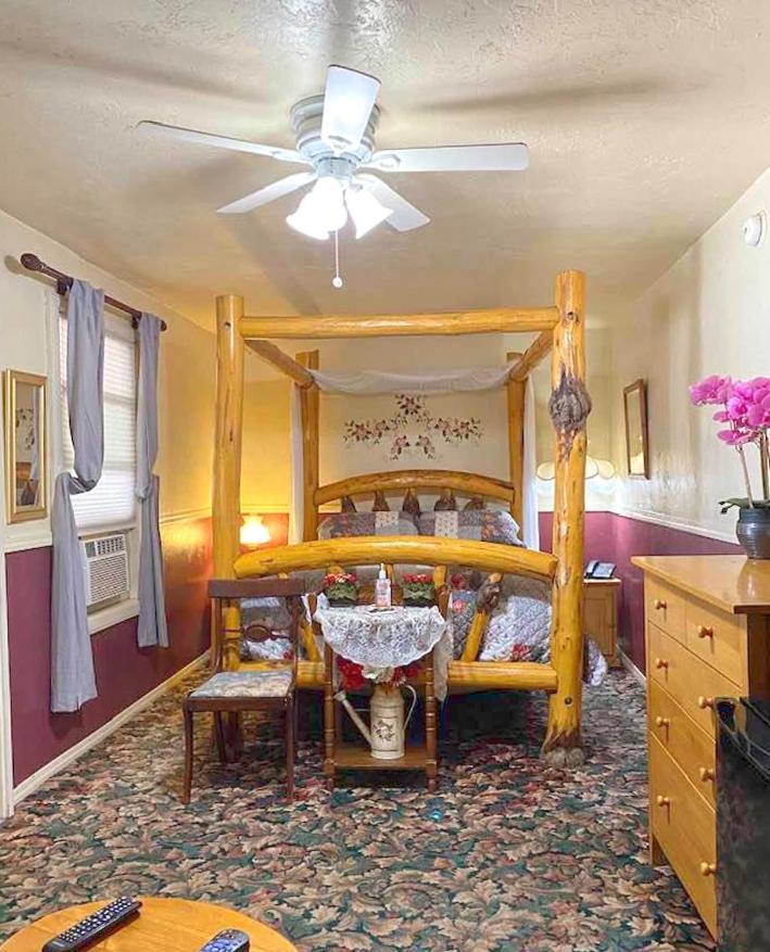 Dawson House Lodge 切马尔特 外观 照片